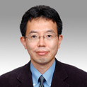 納富 雅也